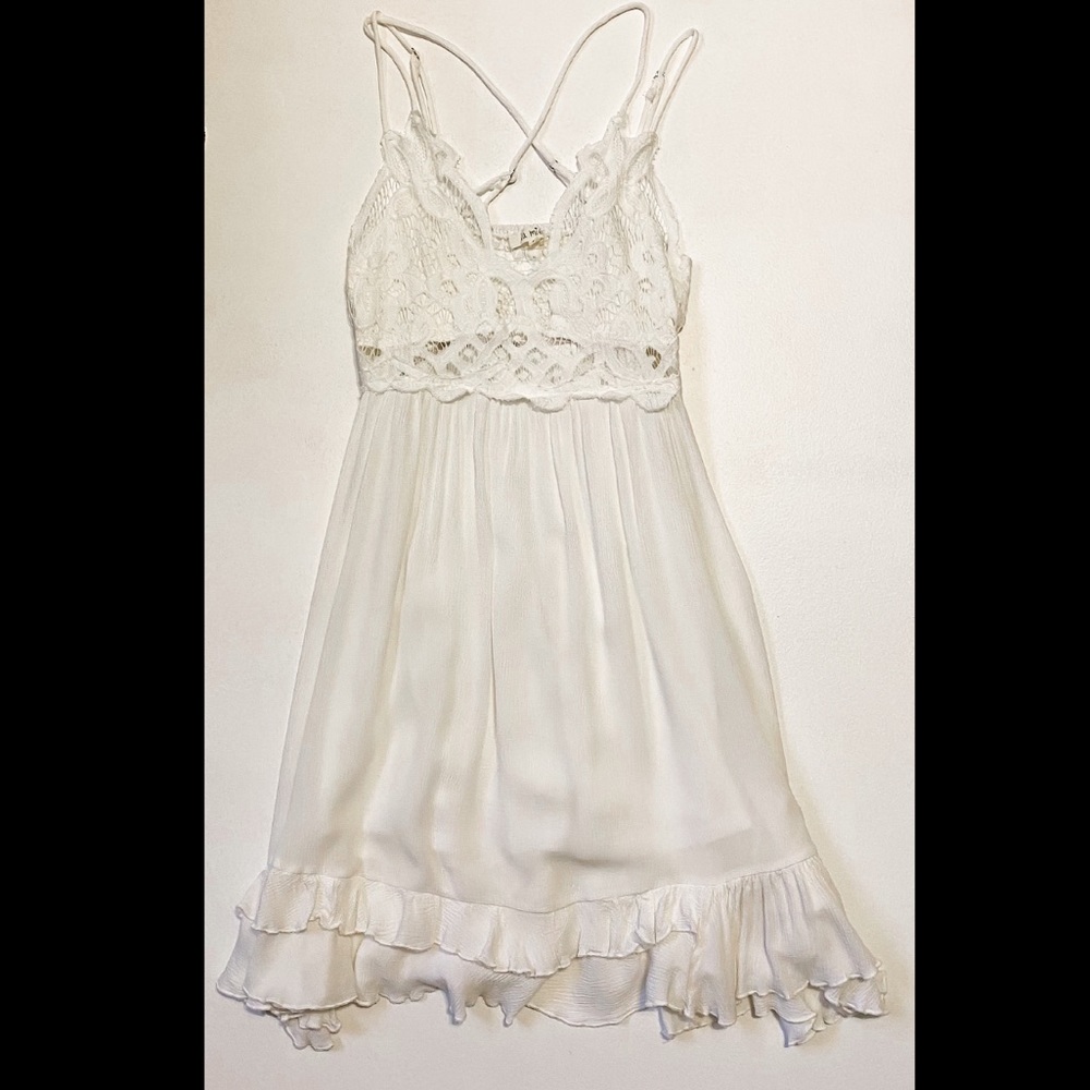 White lace dress